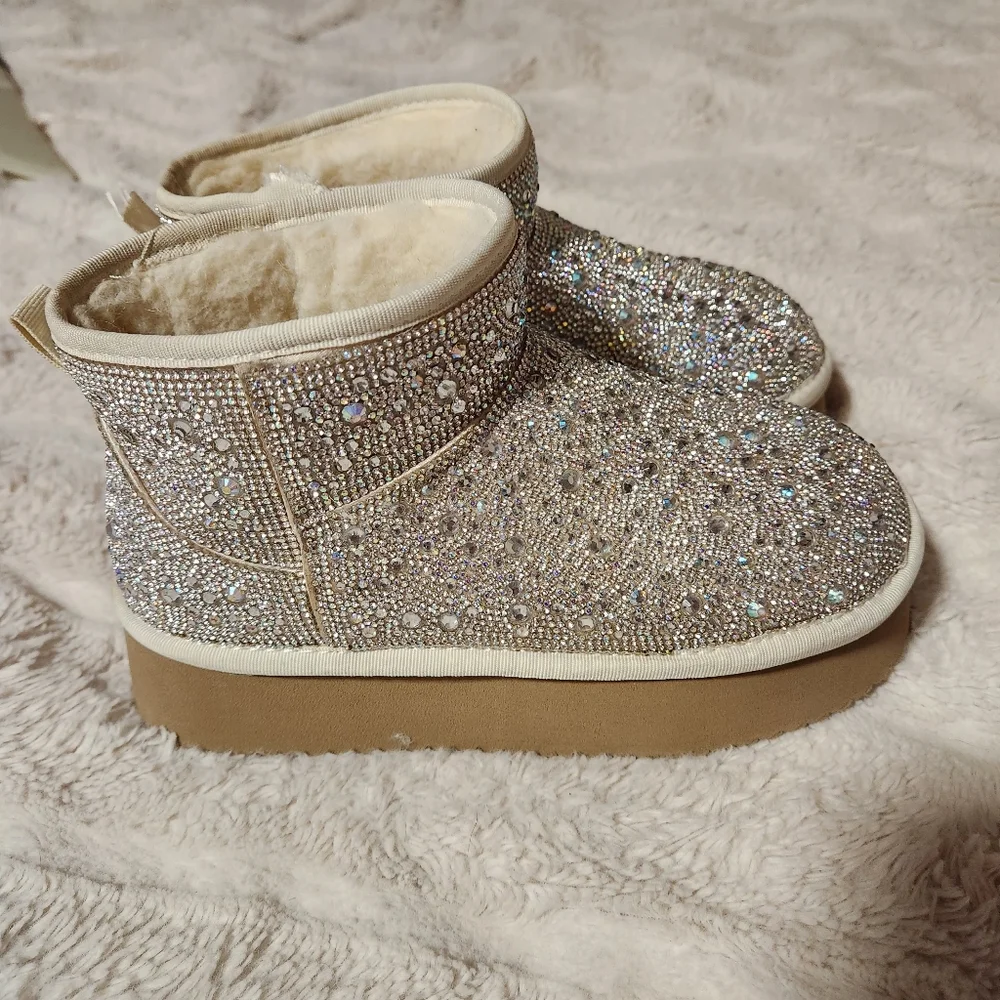Hey Girl by Corkys Womens Sz 6 Booties "Homebody" All Over Rhinestone Platform - Picture 11 of 13